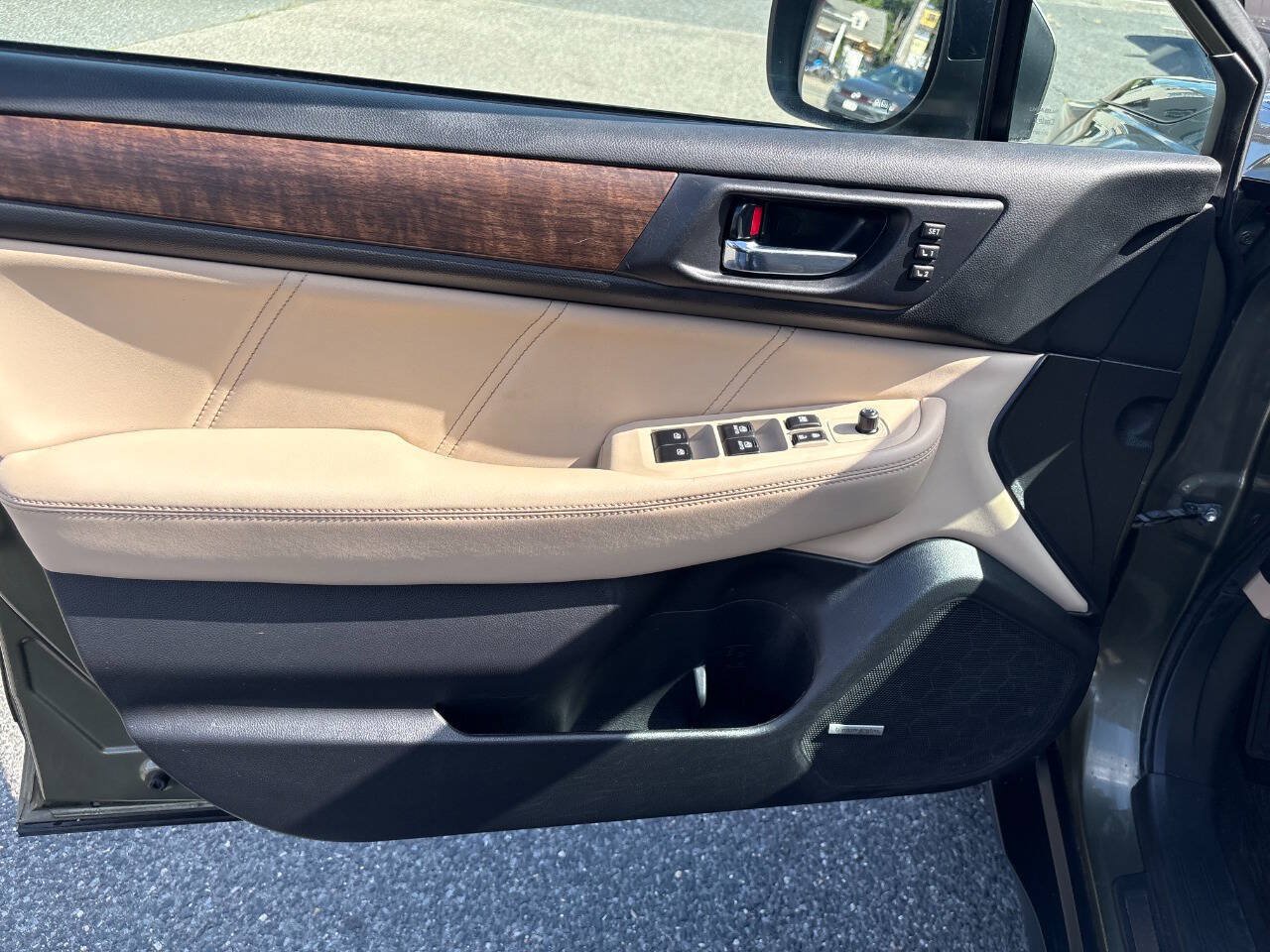 Used 2018 Subaru Outback 2.5i Limited AWD/4WD image 34