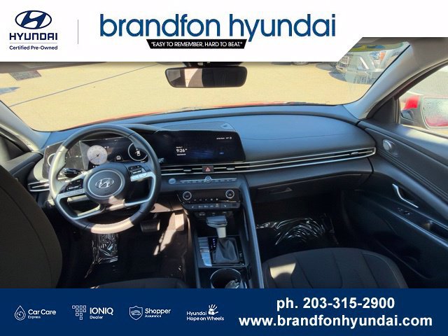 Used 2023 Hyundai Elantra SEL w/ Convenience Package FWD image 12