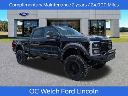 New 2026 Ford F250 Lariat w/ Black Appearance Package