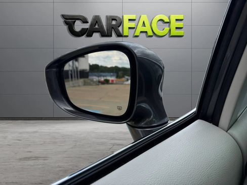 Used 2022 Chrysler Pacifica Touring-L FWD image 41