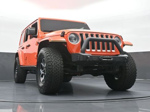 Used 2018 Jeep Wrangler Unlimited Sahara AWD/4WD image 58