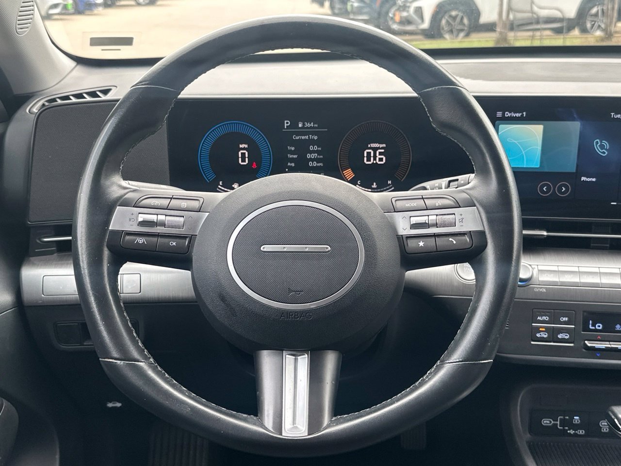 Used 2025 Hyundai Kona SEL FWD image 14