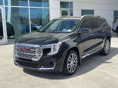 Used 2024 GMC Terrain Denali w/ Denali Premium Package