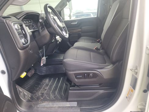 Used 2023 GMC Sierra 3500 SLE w/ SLE Convenience Package image 6