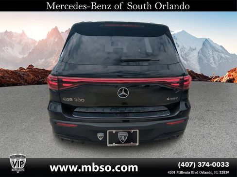 Used 2024 Mercedes-Benz EQB 300 4MATIC image 18