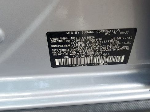 Used 2024 Subaru Crosstrek 2.0i Premium AWD/4WD image 30