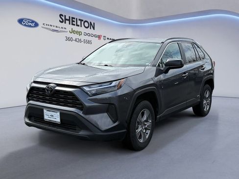 Used 2025 Toyota RAV4 LE image 1