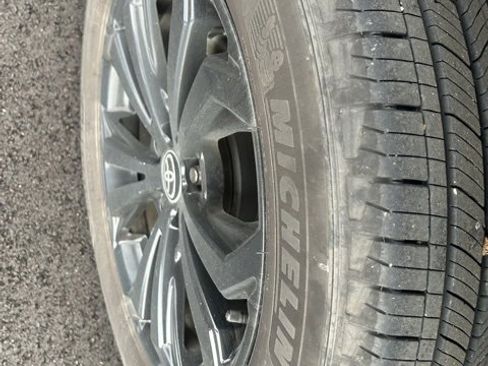 Used 2025 Toyota RAV4 XSE image 6