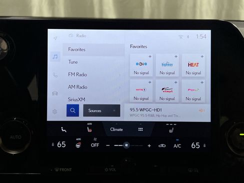 Used 2022 Lexus NX 350 AWD image 18