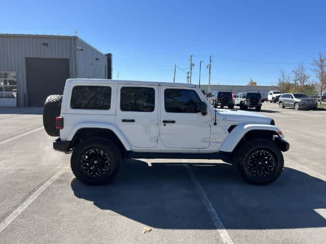 Used 2021 Jeep Wrangler Unlimited Sahara w/ Cold Weather Group AWD/4WD image 9