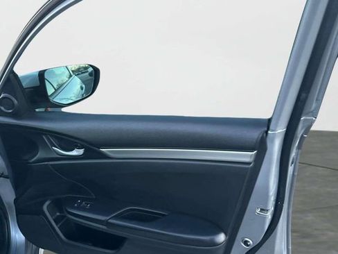 Used 2019 Honda Civic Sport image 7