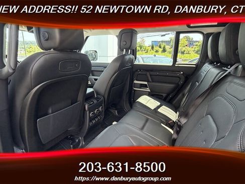 Used 2020 Land Rover Defender 110 HSE AWD/4WD image 32
