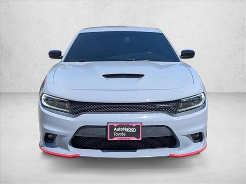 Used 2022 Dodge Charger R/T w/ Blacktop Package RWD image 2