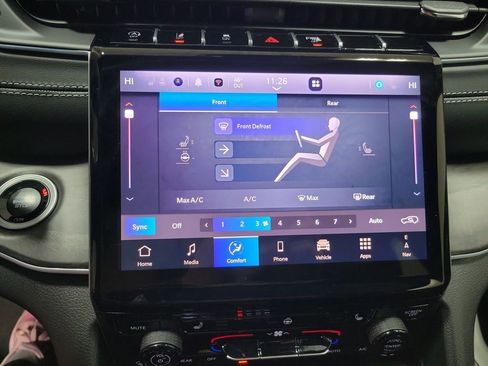 New 2025 Jeep Grand Cherokee L Limited w/ Black Appearance Package image 16