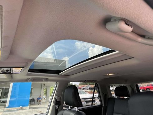 Used 2018 Toyota 4Runner SR5 Premium RWD image 15