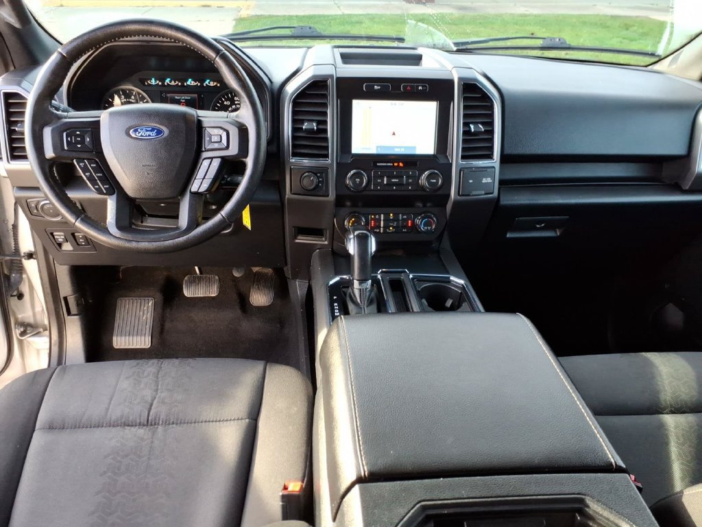 Used 2019 Ford F150 XLT w/ Equipment Group 302A Luxury AWD/4WD image 12