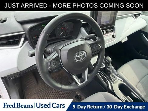 Used 2024 Toyota Corolla SE FWD image 11