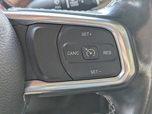 Used 2020 Jeep Gladiator Rubicon AWD/4WD image 6