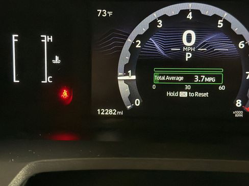 Used 2025 Toyota 4Runner SR5 AWD/4WD image 21