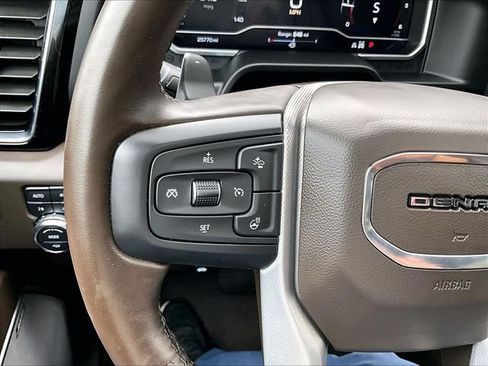 Used 2023 GMC Sierra 1500 Denali w/ Denali Reserve Package AWD/4WD image 24