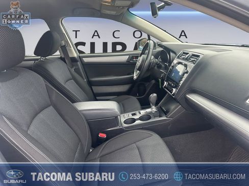 Used 2018 Subaru Outback 2.5i Premium image 18