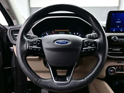 Used 2021 Ford Escape SEL image 23