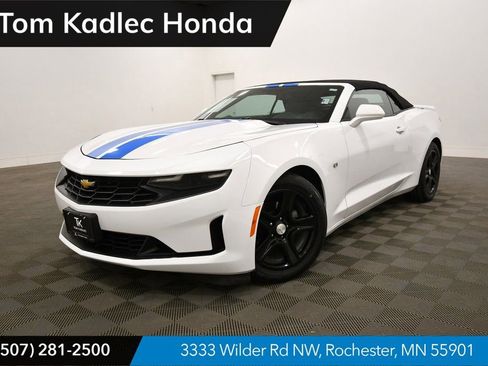 Used 2022 Chevrolet Camaro LT image 1