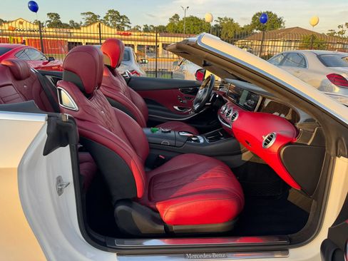 Used 2017 Mercedes-Benz S 550 Cabriolet image 20