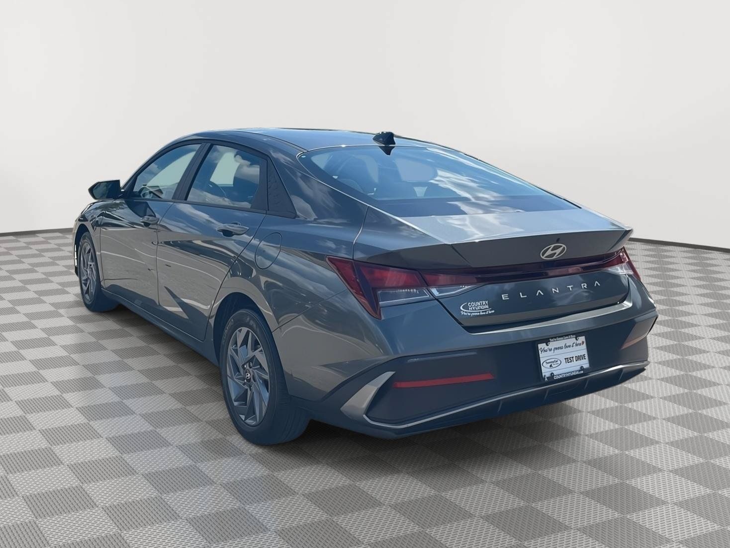 Certified 2024 Hyundai Elantra SEL FWD image 13