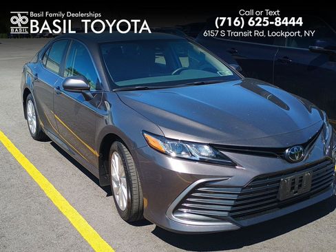 Used 2023 Toyota Camry LE AWD/4WD image 1