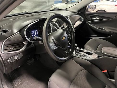 Used 2024 Chevrolet Malibu LT FWD image 22