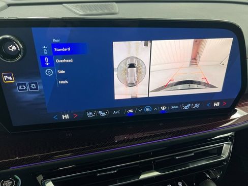 New 2026 Chevrolet Traverse RS w/ LPO, Floor Liner Package image 16