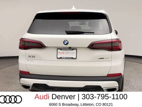 Used 2023 BMW X5 xDrive40i w/ Parking Assistance Package AWD/4WD image 3