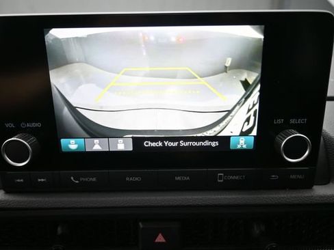 Used 2024 Honda CR-V Sport image 6