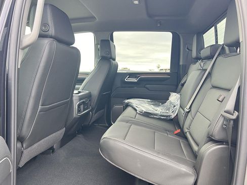 New 2026 GMC Sierra 3500 Denali AWD/4WD image 26