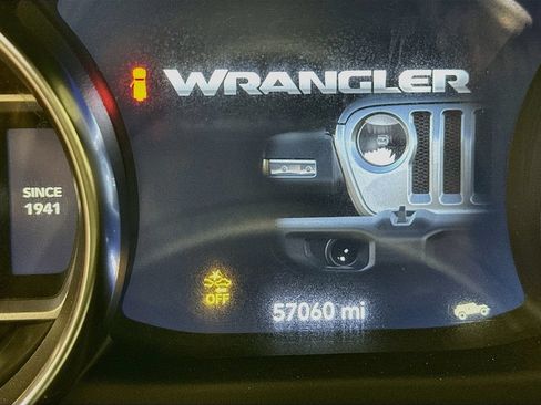 Used 2021 Jeep Wrangler Unlimited Rubicon AWD/4WD image 13