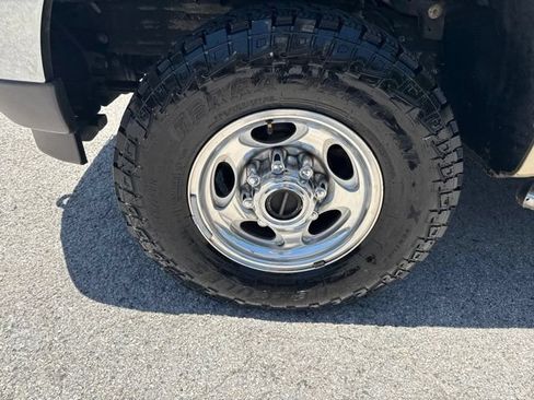 Used 2001 Ford F250 Lariat AWD/4WD image 4
