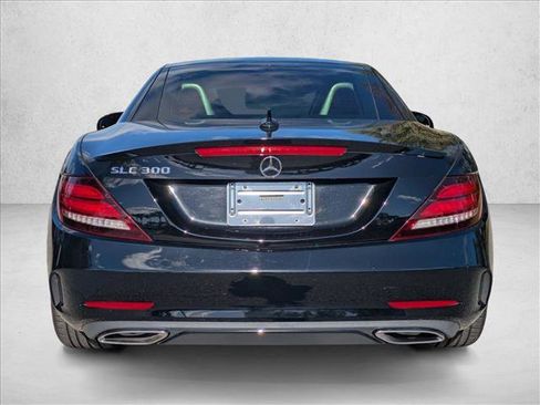 Certified 2018 Mercedes-Benz SLC 300 image 3