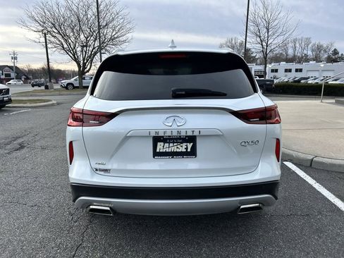 Certified 2025 INFINITI QX50 Luxe image 7