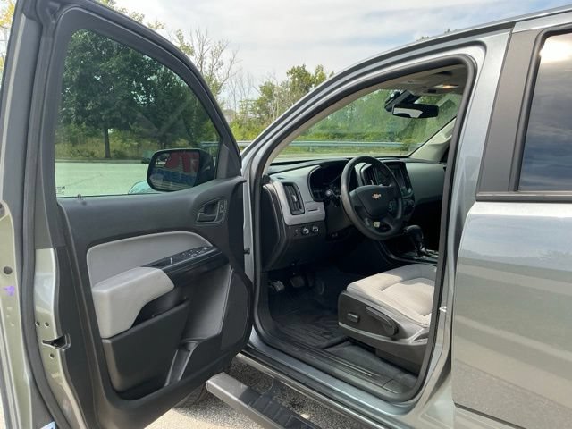 Used 2021 Chevrolet Colorado W/T w/ Custom Special Edition AWD/4WD image 16