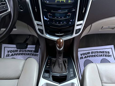Used 2013 Cadillac SRX Premium FWD image 32