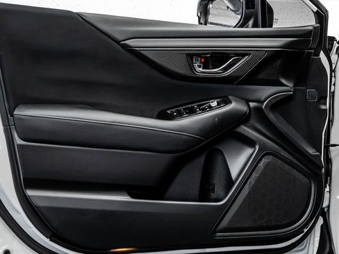 Used 2023 Subaru Outback Premium image 19