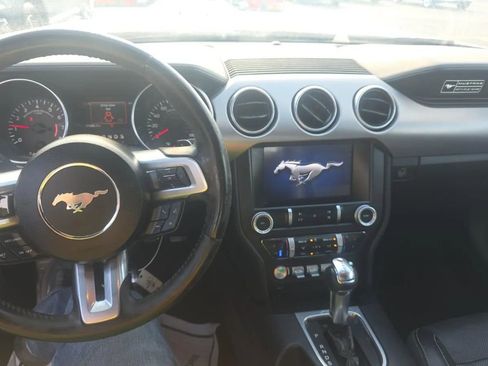 Used 2020 Ford Mustang Premium image 49