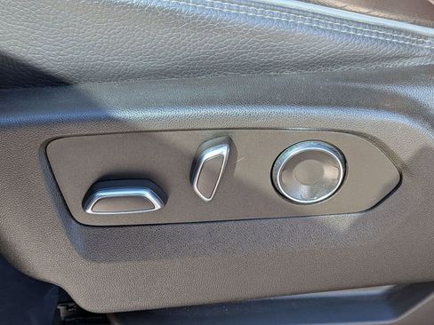 Used 2024 GMC Sierra 1500 Denali w/ Technology Package image 18