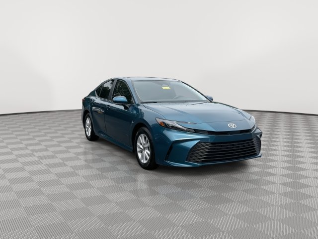 Used 2026 Toyota Camry LE FWD image 2