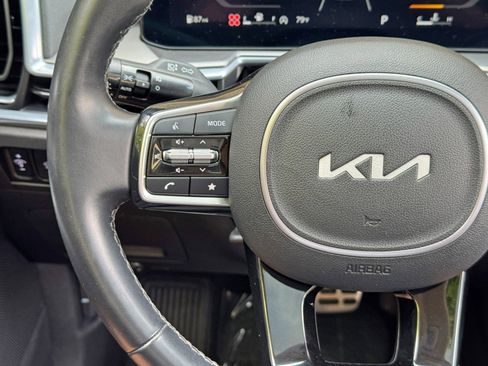 Used 2024 Kia Sorento SX image 20
