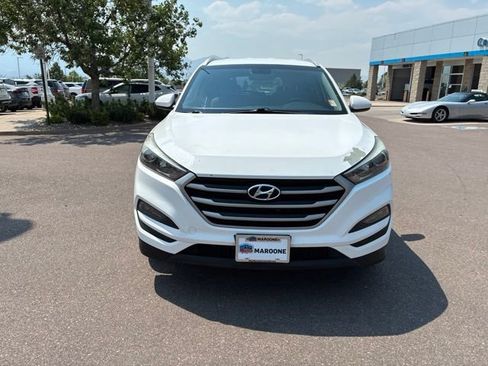 Used 2018 Hyundai Tucson SEL FWD image 2