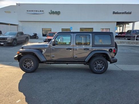 New 2026 Jeep Wrangler Unlimited Sport image 4