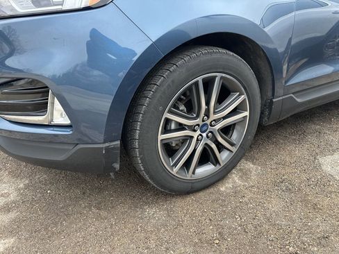 Used 2019 Ford Edge Titanium w/ Cold Weather Package image 16