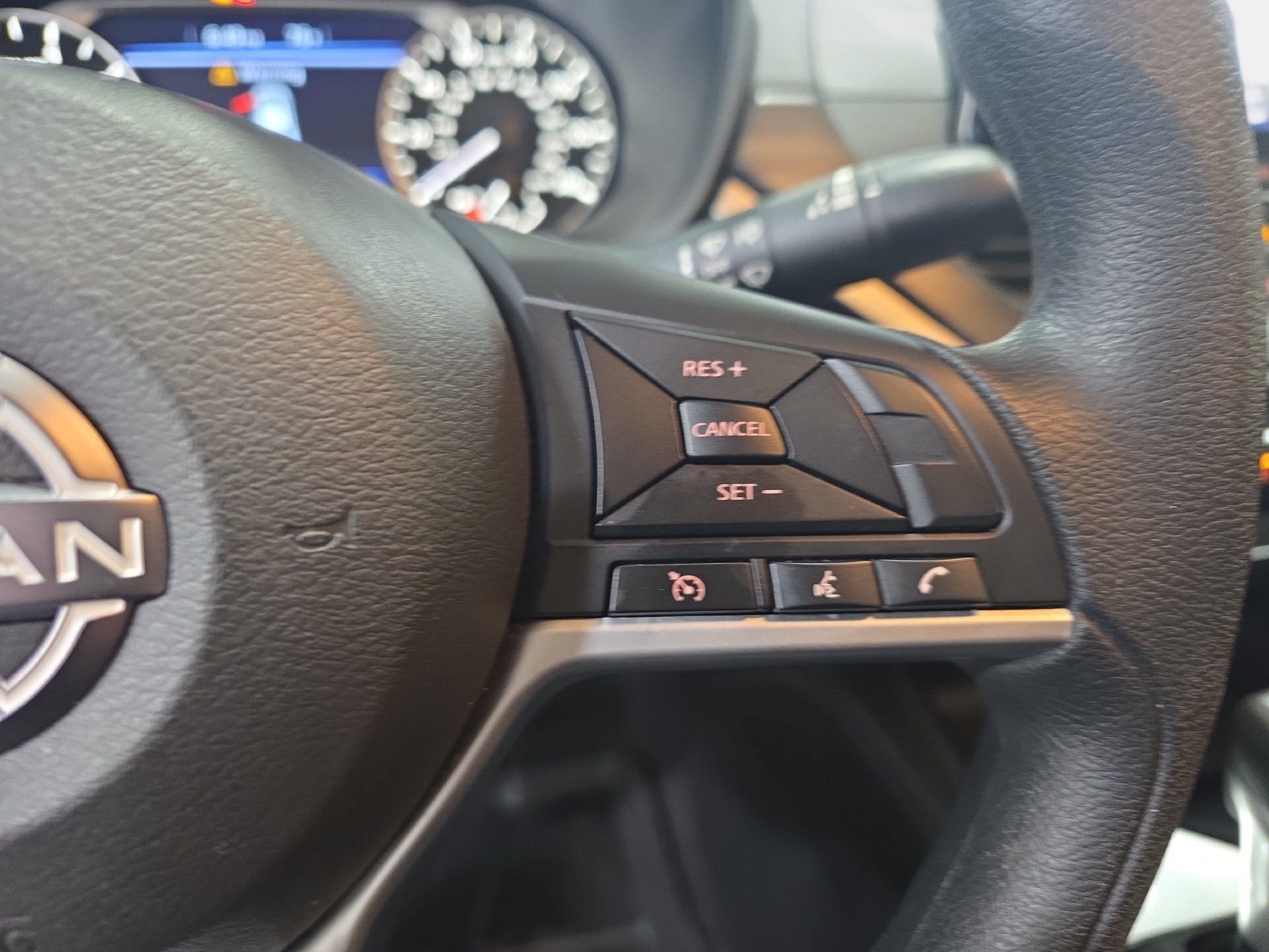 Used 2023 Nissan Altima 2.5 SV AWD/4WD image 18